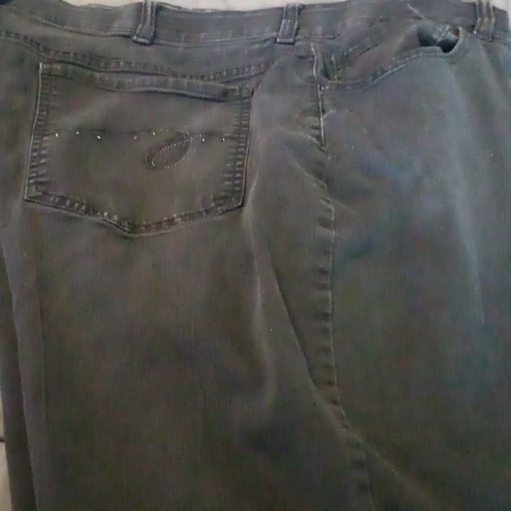 Lee jeans  design around the waist